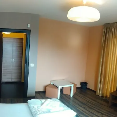 Hotel Family