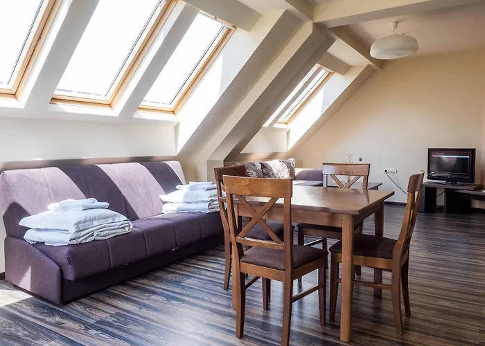 Family فندق بلاغويفغراد